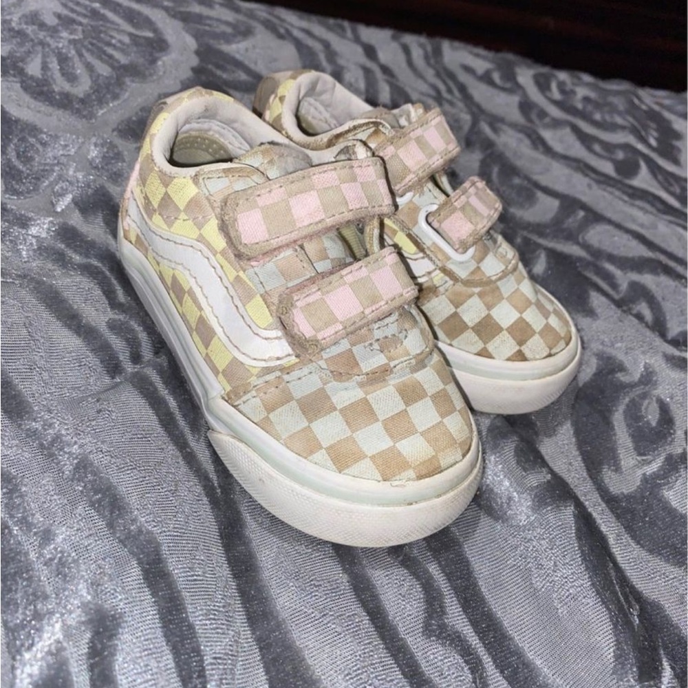 Toddler Vans